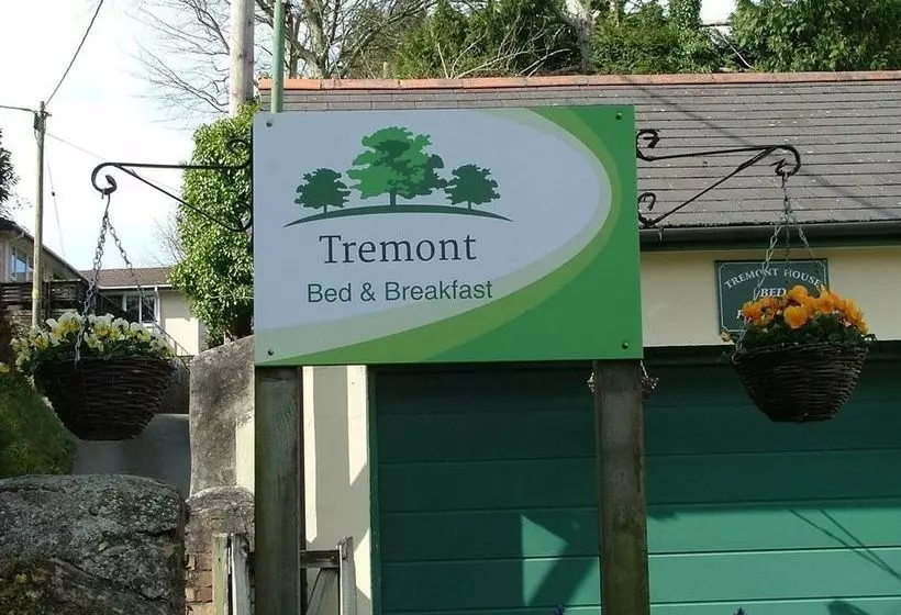 בית מלון כפרי Tremont House