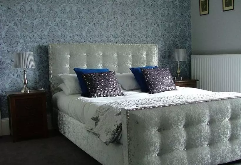 בית מלון כפרי Tremont House