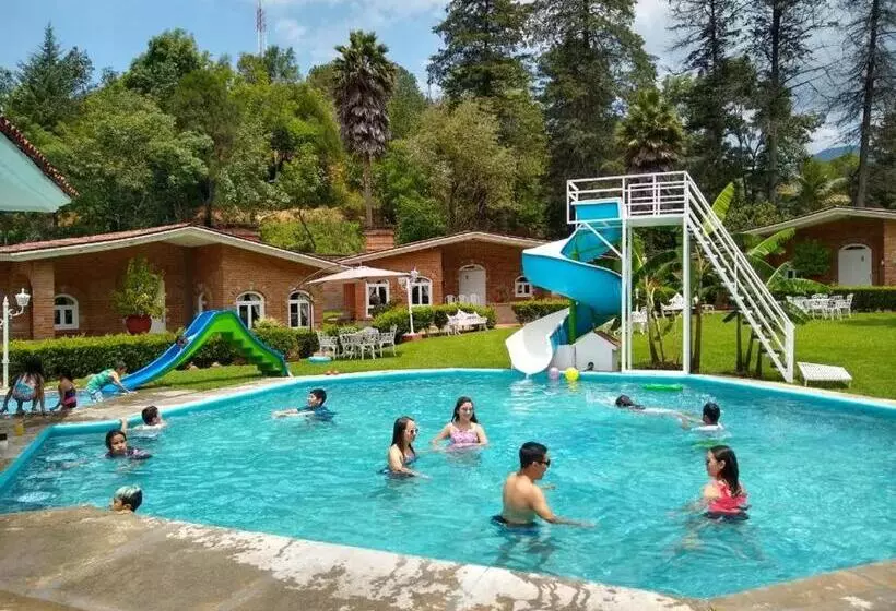 ホテル Villa Monarca Inn