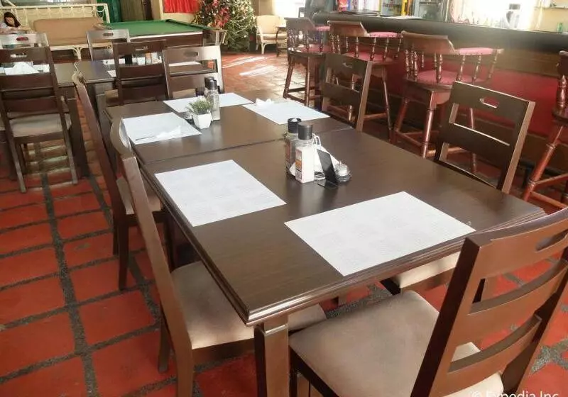 استراحتگاه Orchid Inn