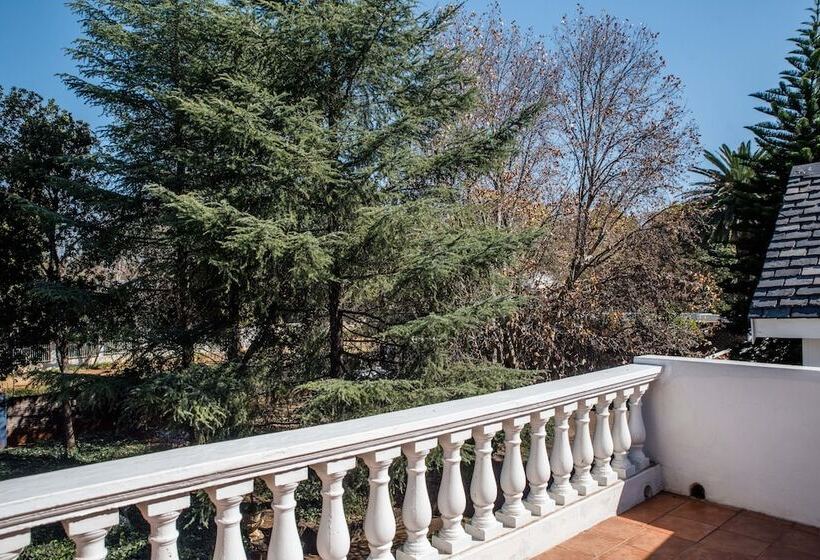 بنسيون 5th Avenue Gooseberry Guest House