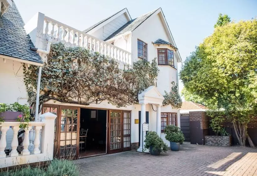 פנסיון 5th Avenue Gooseberry Guest House