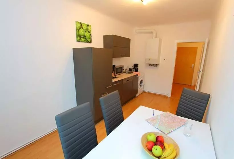 Vienna Star Apartments Reumannplatz