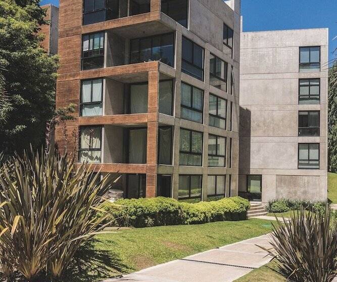 酒店 Be House Suites & Spa