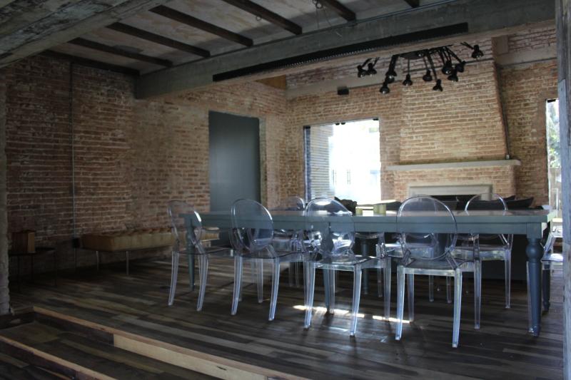 酒店 Be House Suites & Spa