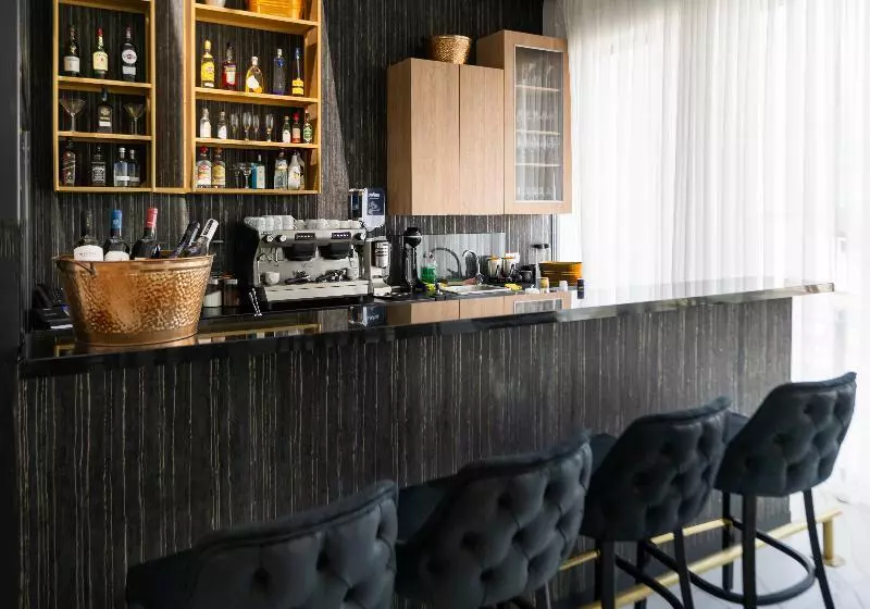 Hotelli Mythical Coast Wellness Retreat