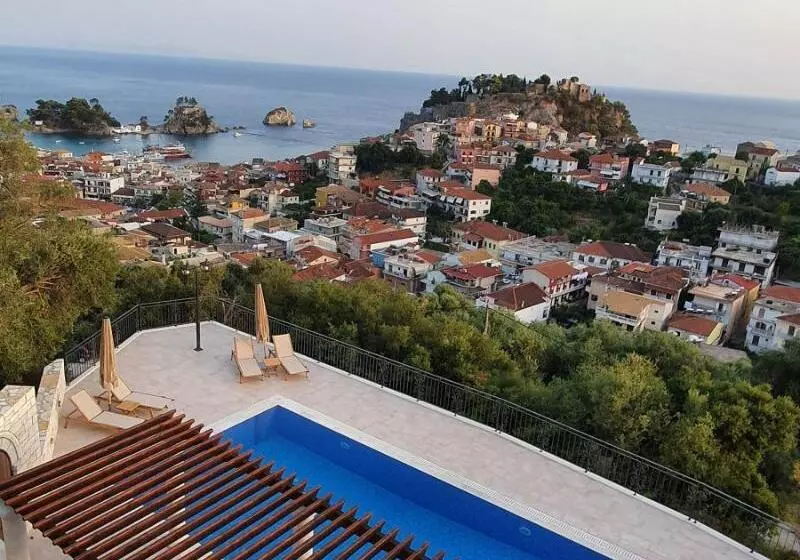Hotelli Elysium Living Parga