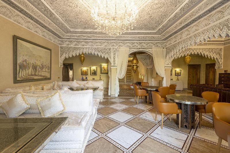 Hôtel Maria Towers , Palais Table D Hôtes & Spa