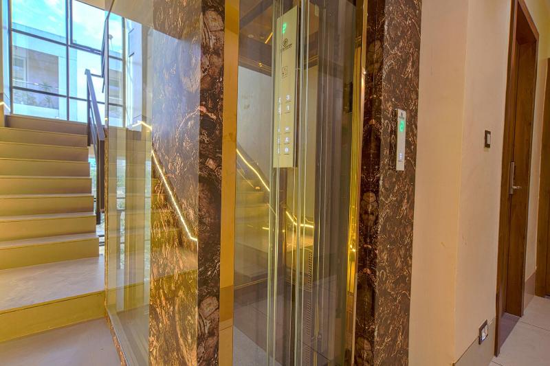 Hotel Collection O 45876 Benchmark Vijay Nagar