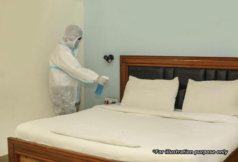 Отель Oyo 82544  Rajni Guest House