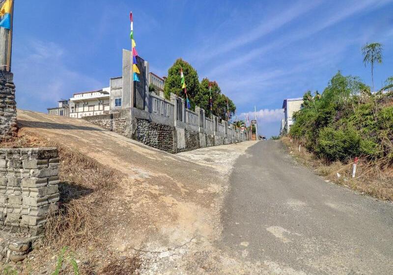 Отель Oyo 90564  Merangin Syariah