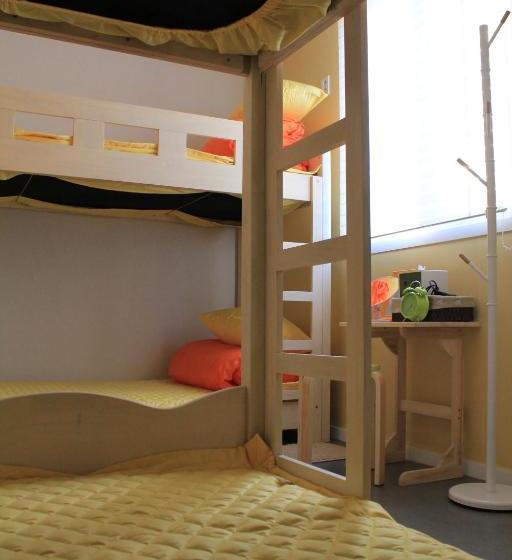 הוסטל Egg House Namisum Guesthouse