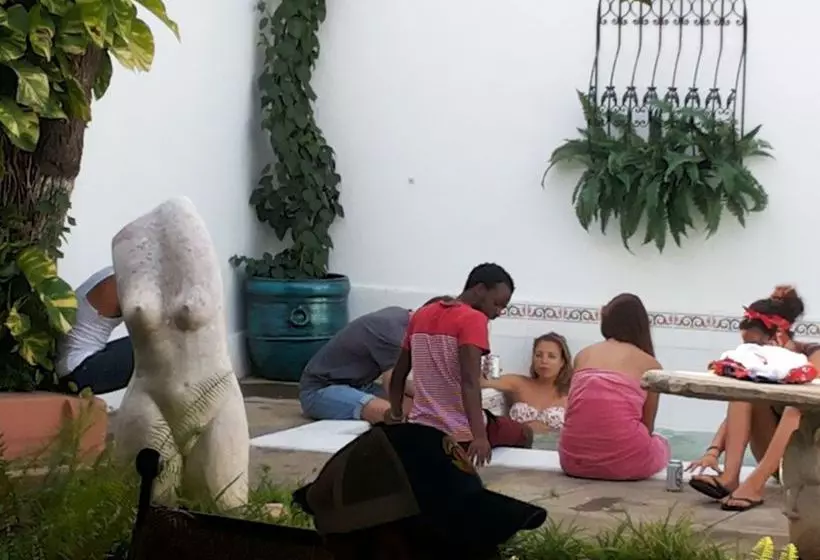 تختخواب و صبحانه Casa Real