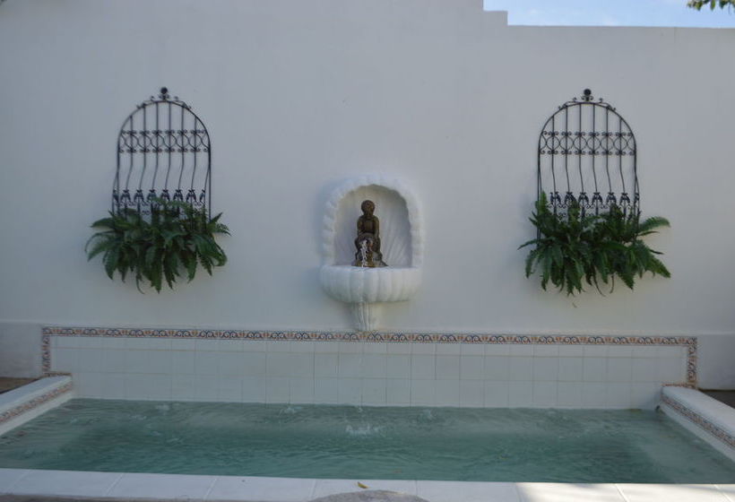 تختخواب و صبحانه Casa Real