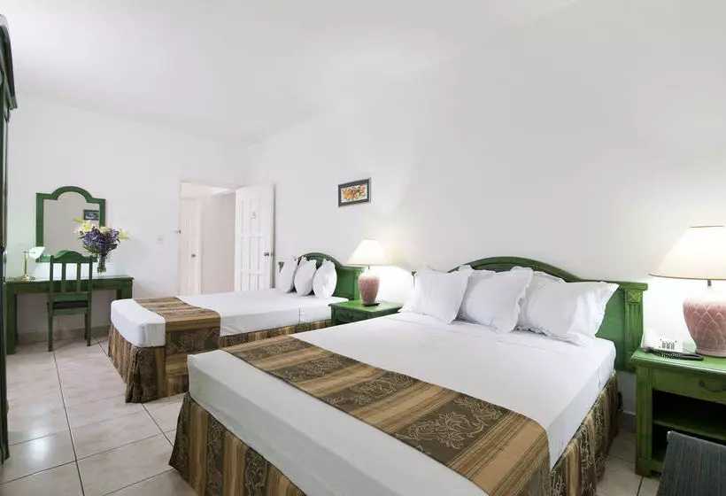 تختخواب و صبحانه Casa Real