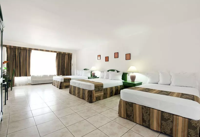 تختخواب و صبحانه Casa Real