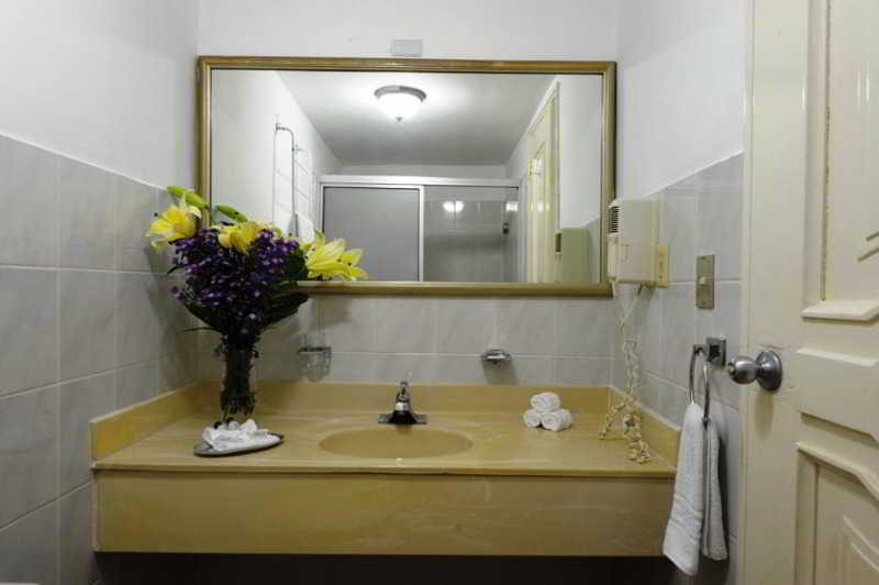 تختخواب و صبحانه Casa Real