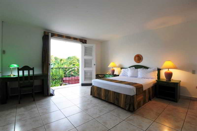 تختخواب و صبحانه Casa Real