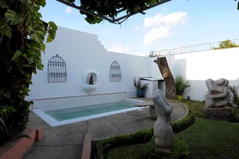 تختخواب و صبحانه Casa Real