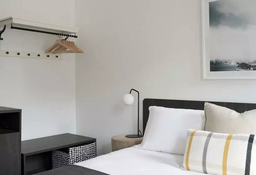 צימר Dunkirk Hotel Pyrmont