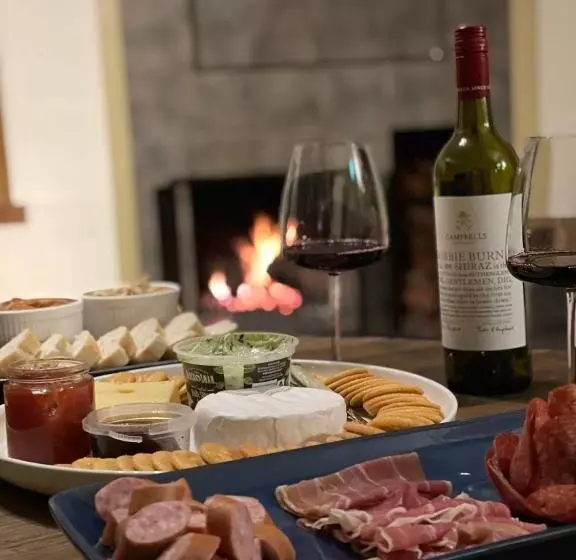 酒店 Cooroona Alpine Lodge