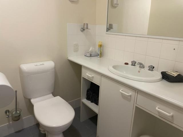 Отель Cooroona Alpine Lodge