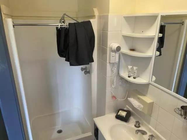 酒店 Cooroona Alpine Lodge