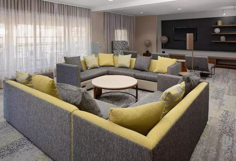 ホテル Courtyard By Marriott Houston Rice University