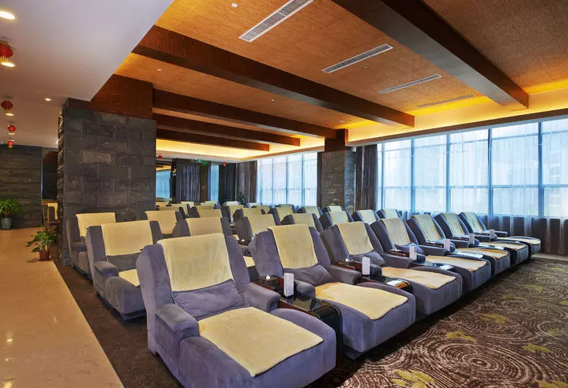 Hotel Howard Johnson Hot Spring Resort Wugongshan