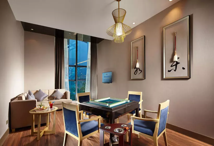 Hotel Howard Johnson Hot Spring Resort Wugongshan