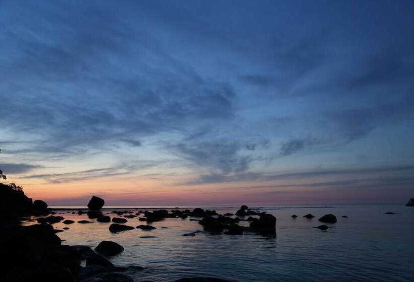 בית מלון כפרי Iruka