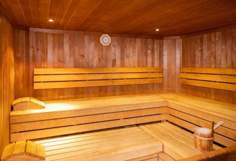 בית מלון כפרי Landal Hochmontafon