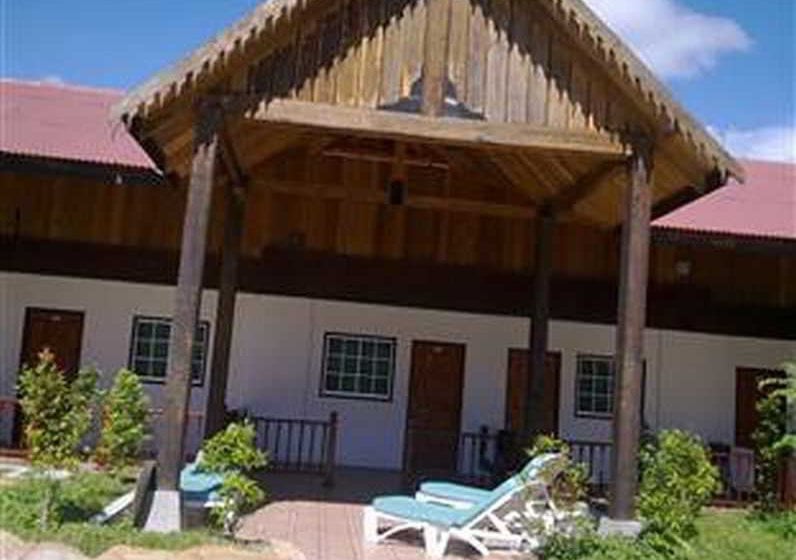 酒店 Landcons Resort