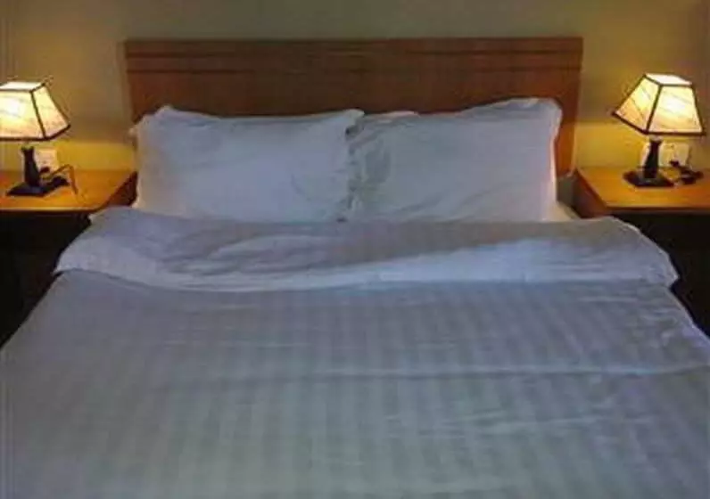 Отель Landcons Resort