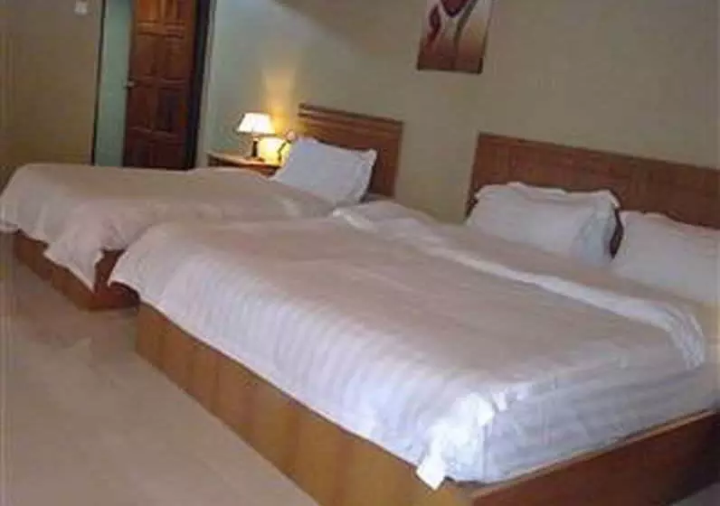 Отель Landcons Resort