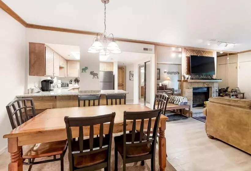 Отель Park Station Condominiums 234