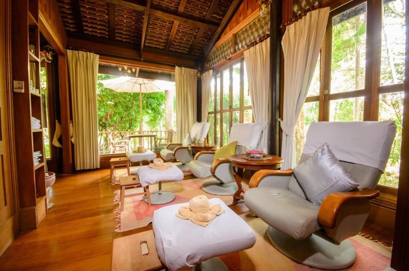 Hotel Petchvarin Resort And Spa