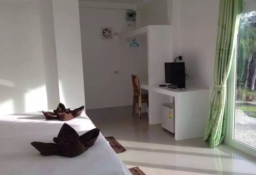 Pensió Keereelay     Sha Extra Plus