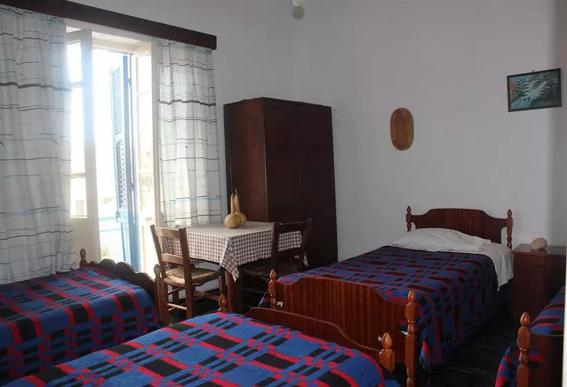 پانسیون Trianon