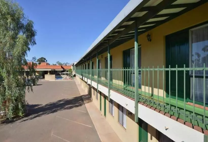 Отель The Tower