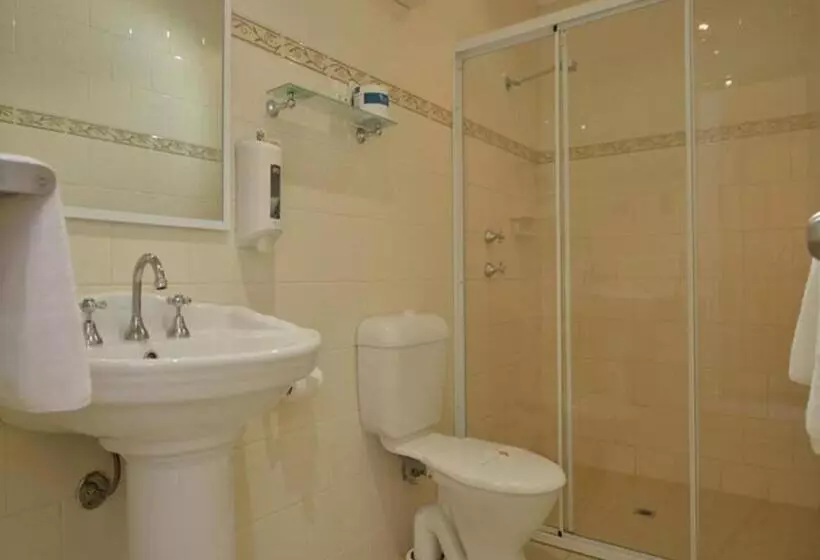 Отель The Tower