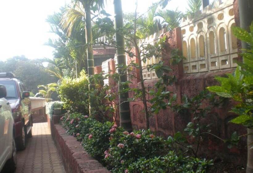 Hotelli Atithi Lodge