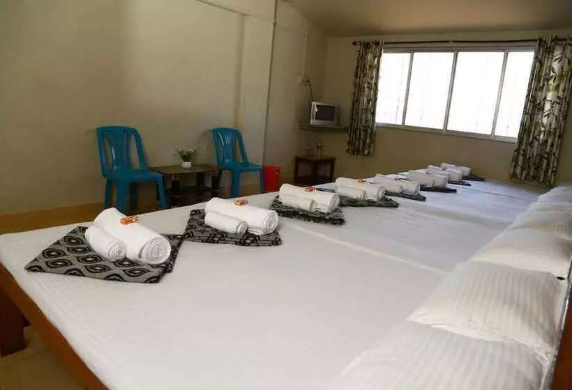 Hotelli Atithi Lodge