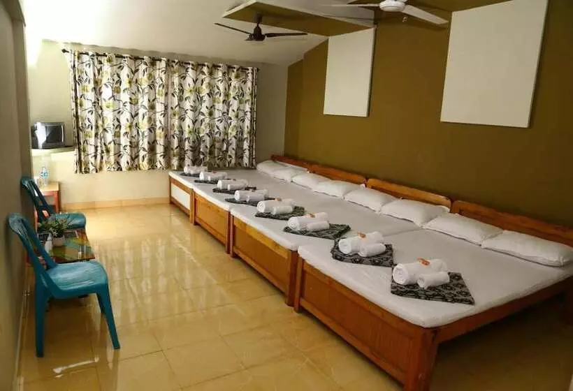 Hotelli Atithi Lodge