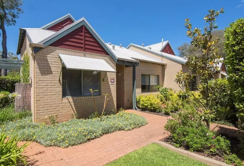 Bayshore Beachside Resort