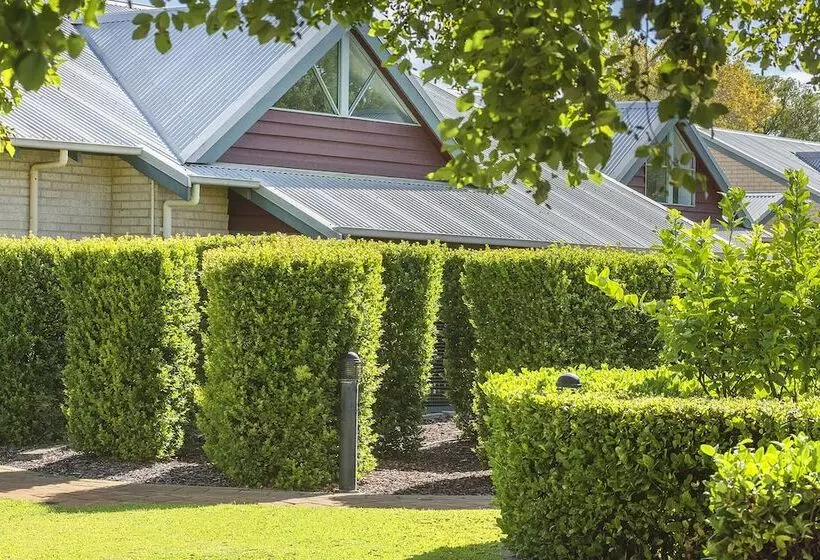 Bayshore Beachside Resort