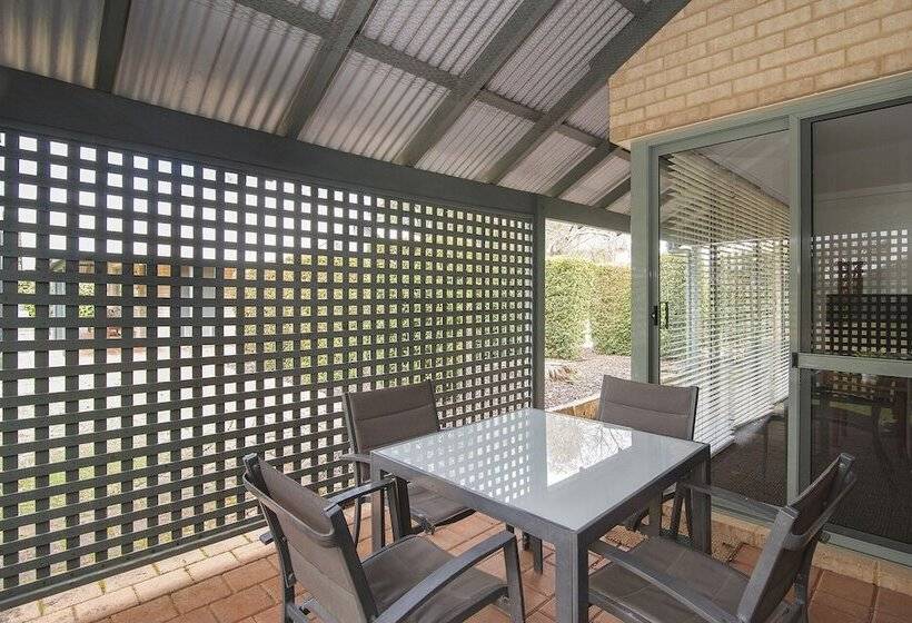 Bayshore Beachside Resort