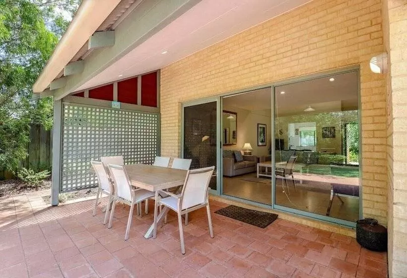 Bayshore Beachside Resort