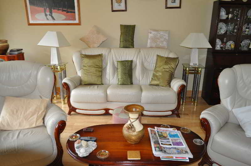 مبيت وإفطار Emerville House