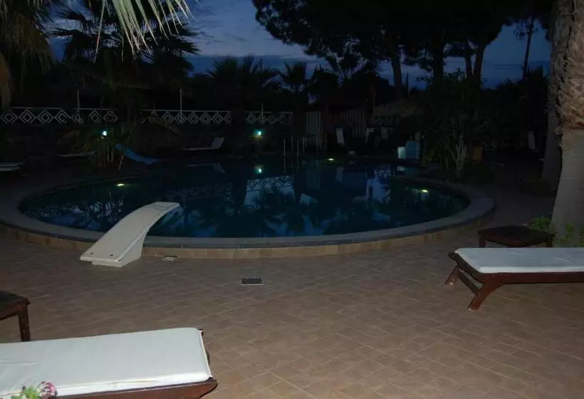 בית מלון כפרי Al Togo Fitness & Relax